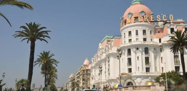 Наст. в хотели 4, 3 и 2 звезди