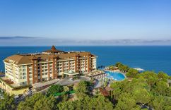 UTOPIA WORLD HOTEL