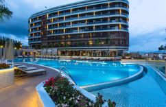 MICHELL HOTEL (ADULTS ONLY)