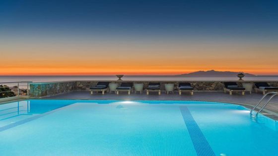 Epavlis Hotel